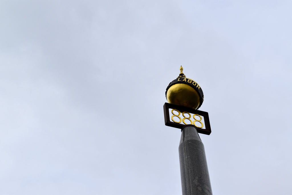8 Hour Work Day Monument Photo in Melbourne, Australia