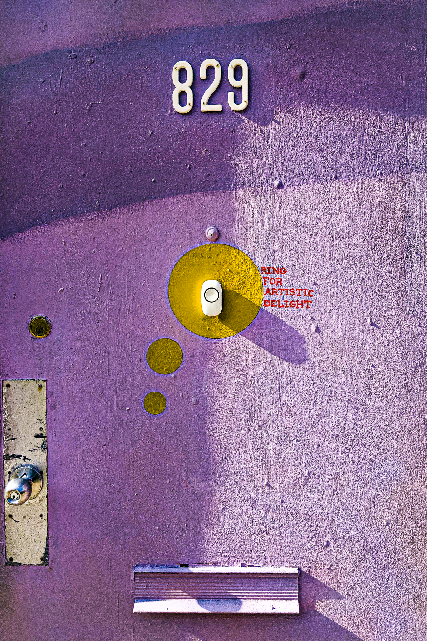 "Ring for Artistic Delight" Purple Door